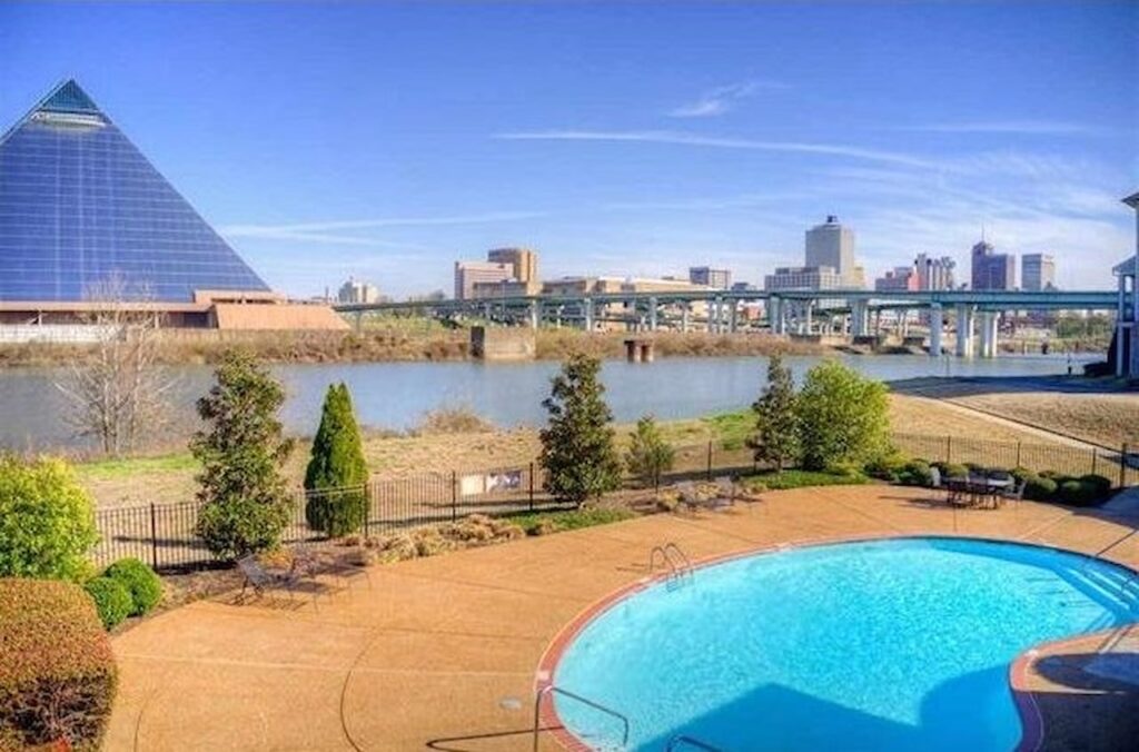 Pool managed by an HOA overlooking the Pyramid